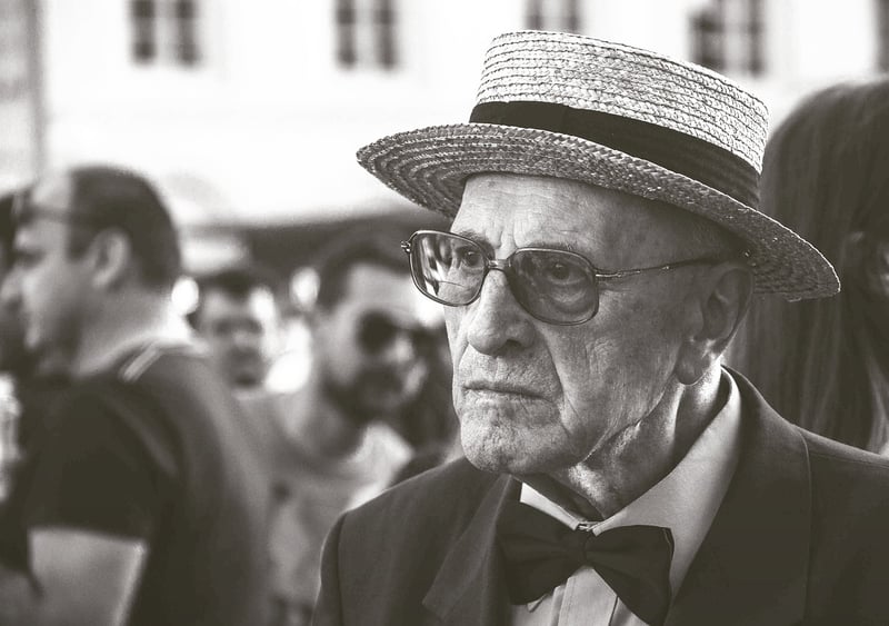 Professor Victor Frost